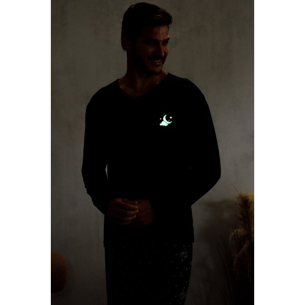 07 pijama longo masculino microfibra flanelado preto detalhe que brilha no escuro