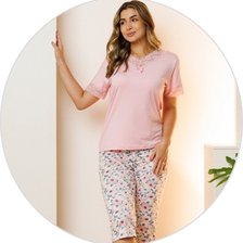 08 pijama curto feminino de renda com capri rosa floral microfibra