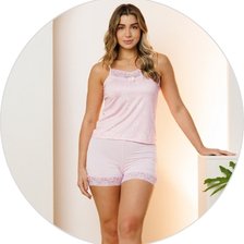 01 pijama curto feminino short doll microfibra de alcinha com regulagem e detalhe em renda rosinha
