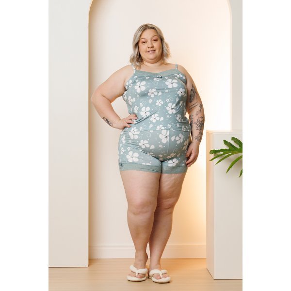 06 pijama curto short doll feminino plus size estampado verde floral com alcinha detalhe em renda