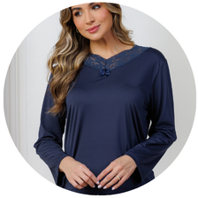 descritivo pijama longo microfibra feminino inverno com renda azul marinho 2