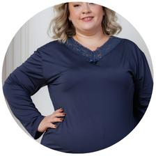 descritivo pijama longo rendado feminino plus size microfibra azul estampa 3