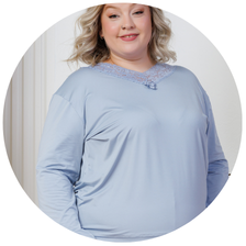 descritivo pijama longo rendado feminino plus size microfibra azul celeste 3
