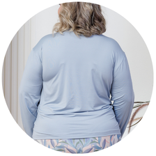 descritivo pijama longo rendado feminino plus size microfibra azul celeste 4