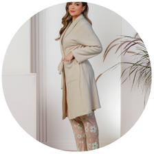 descritivo roupao plush boucle inverno quentinho nude 1