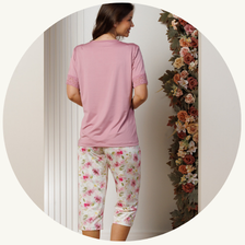 descritivo pijama curto feminino de renda com capri microfibra 3198 bg 1
