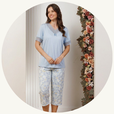 descritivo pijama curto feminino de renda com capri microfibra 3198 dd 1