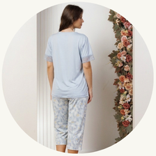 descritivo pijama curto feminino de renda com capri microfibra 3198 dd 3